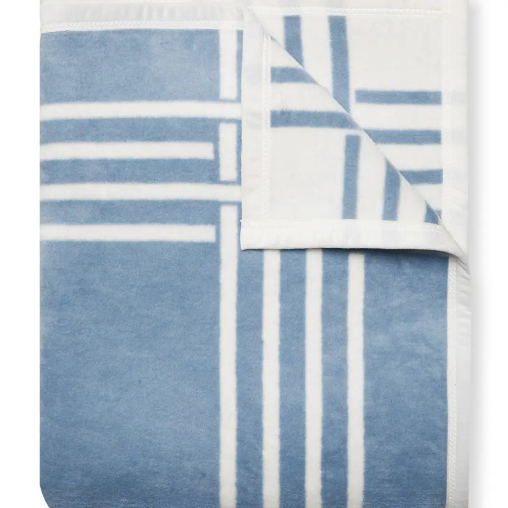 ChappyWrap Basketweave Blue Blanket