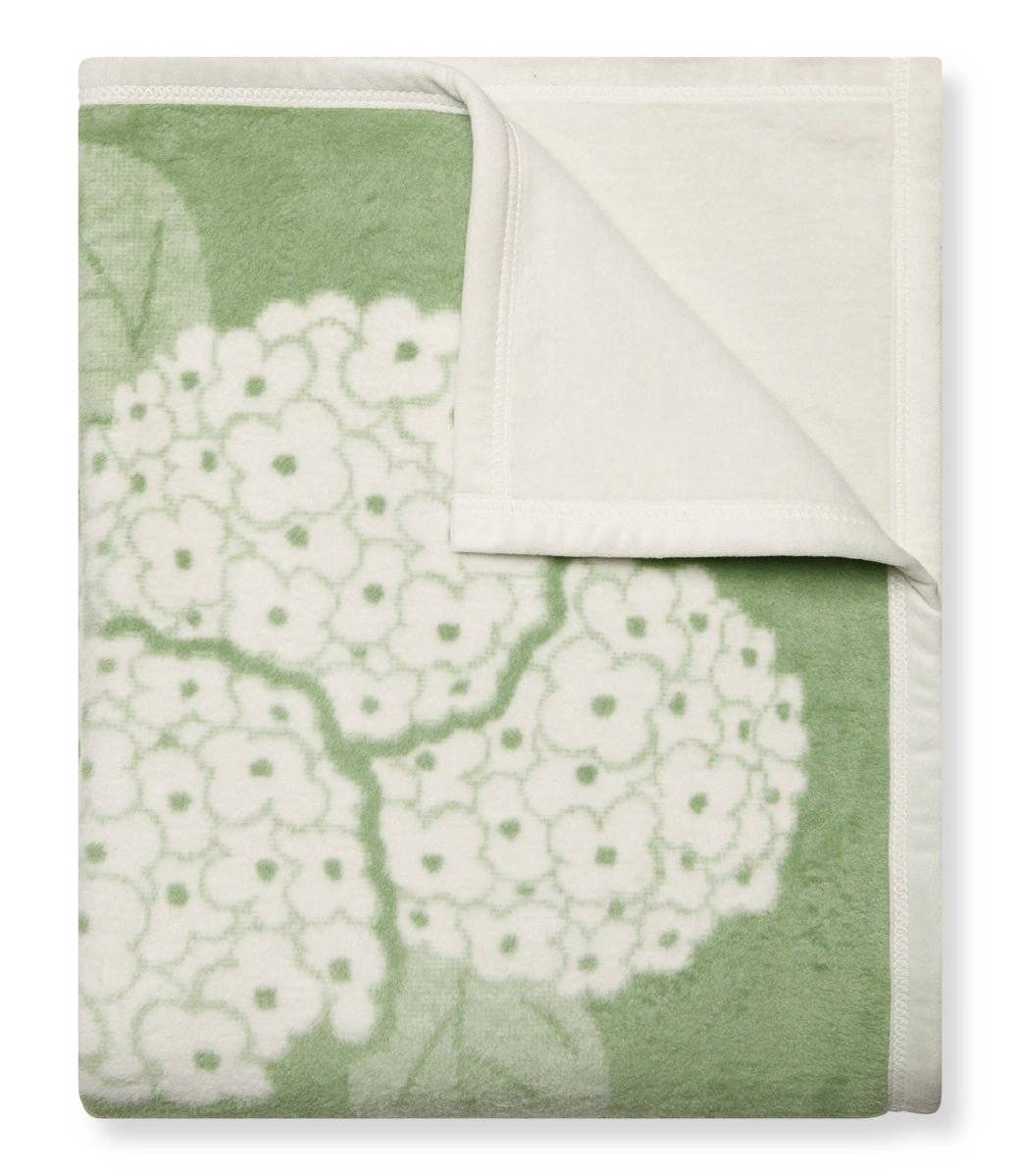 ChappyWrap Hydrangeas Sage Blanket - Original Size