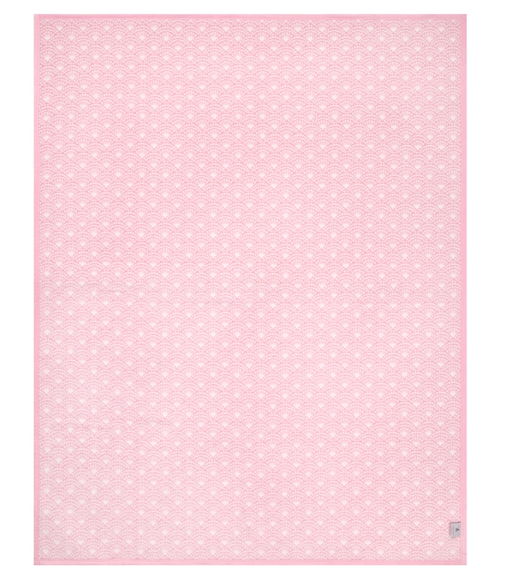 ChappyWrap Seaside Scallops Blush Blanket - Original Size