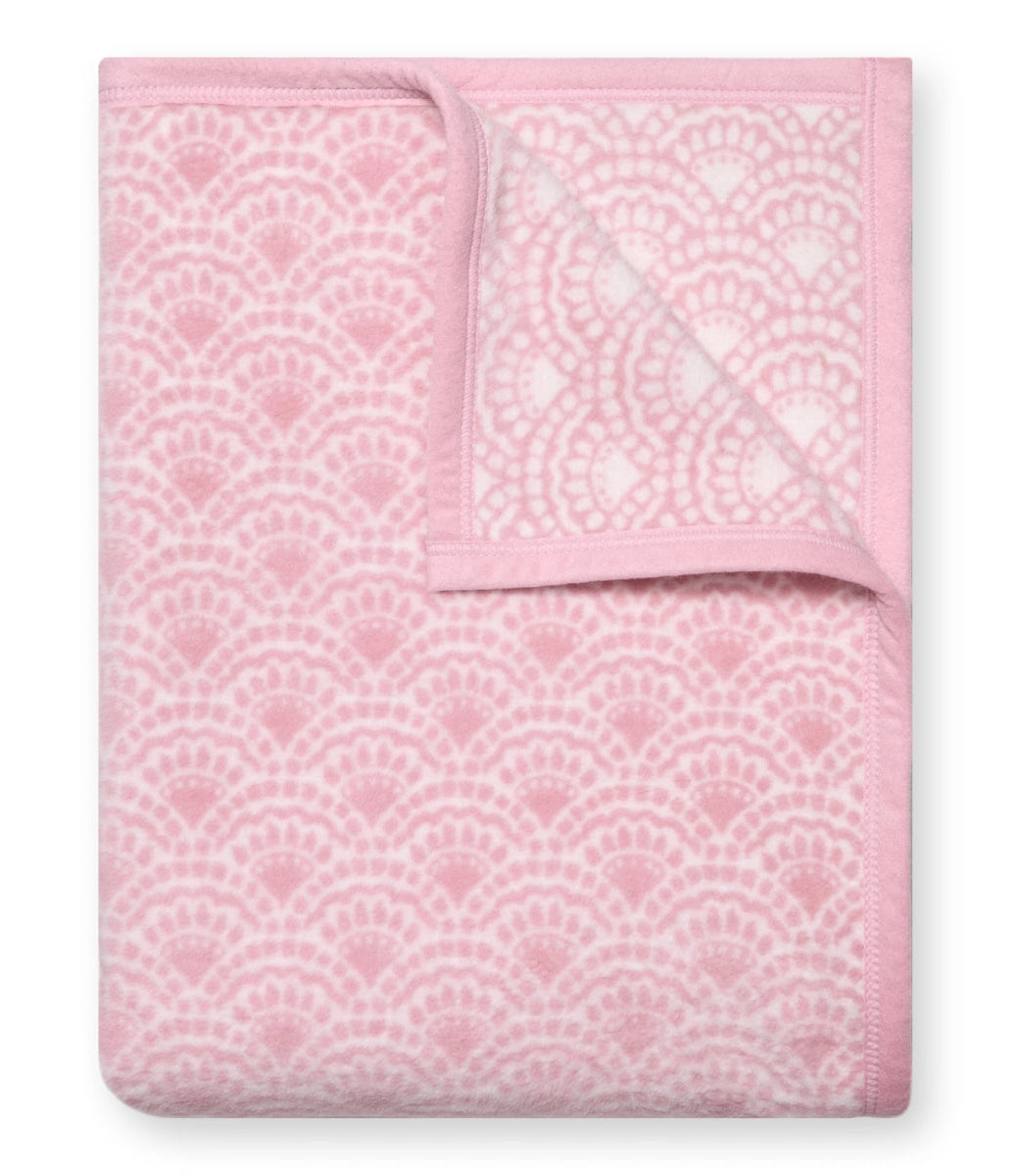 ChappyWrap Seaside Scallops Blush Blanket - Original Size