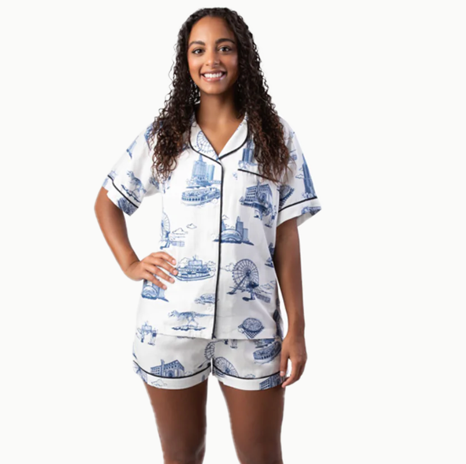 Katie Kime Chicago Toile Pajama Shorts Set - Navy