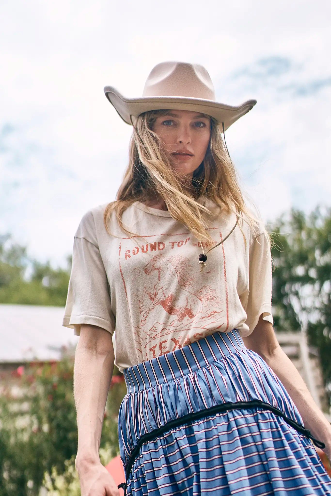 Hunter Bell Short Sleeve Tee - Rodeo