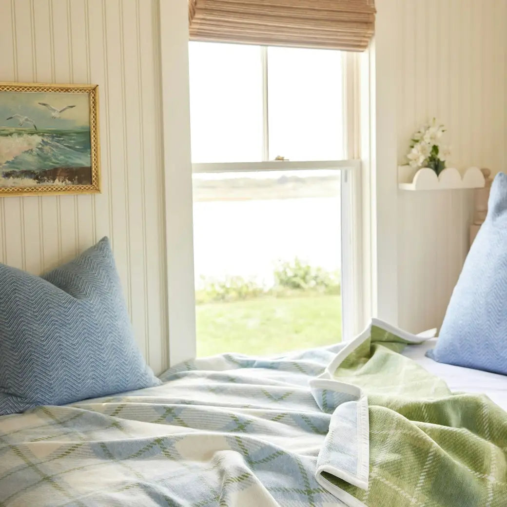ChappyWrap Punchy Plaid Blanket - Original Size