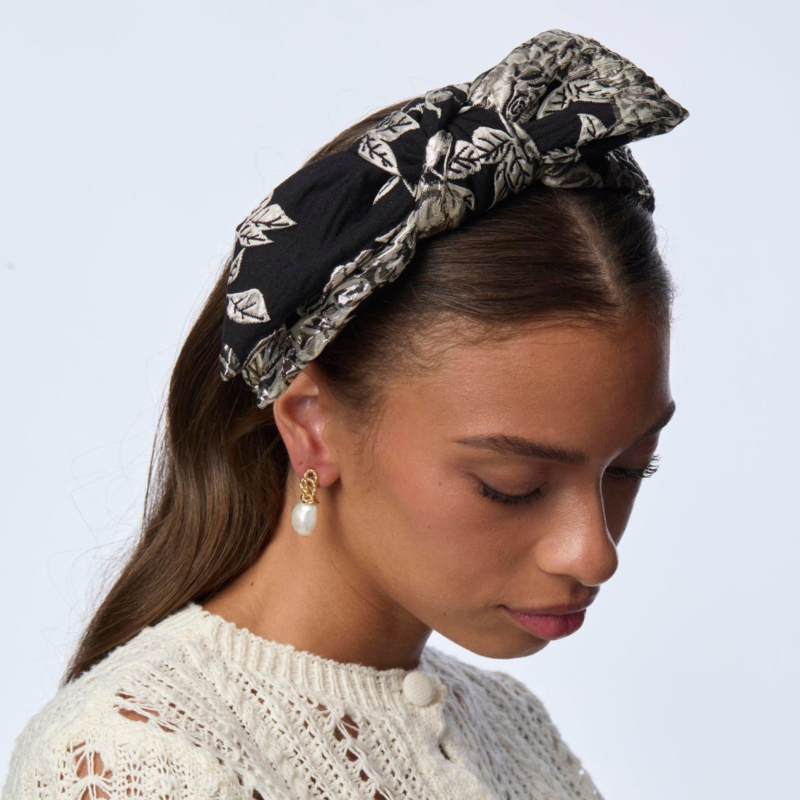 Lele Sadoughi Jet Holly Floral Jacquard Headband